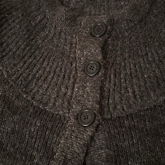 Carducci VGUC beautiful 3 button cardi, Acrylic - Picture 12 of 14